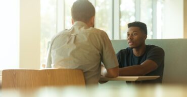 Como Líderes Podem Apoiar a Saúde Mental de Suas Equipes